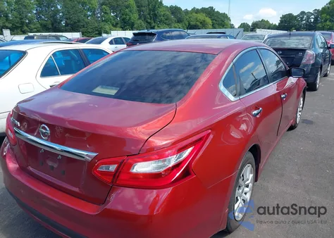 2016 Nissan Altima 2.5 S z USA, uszkodzony, nr VIN 1N4AL3AP1GC257935